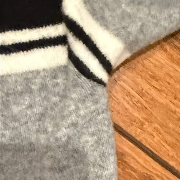 Lou & Grey XL Black and Gray Turtleneck Sweater - Picture 5 of 9